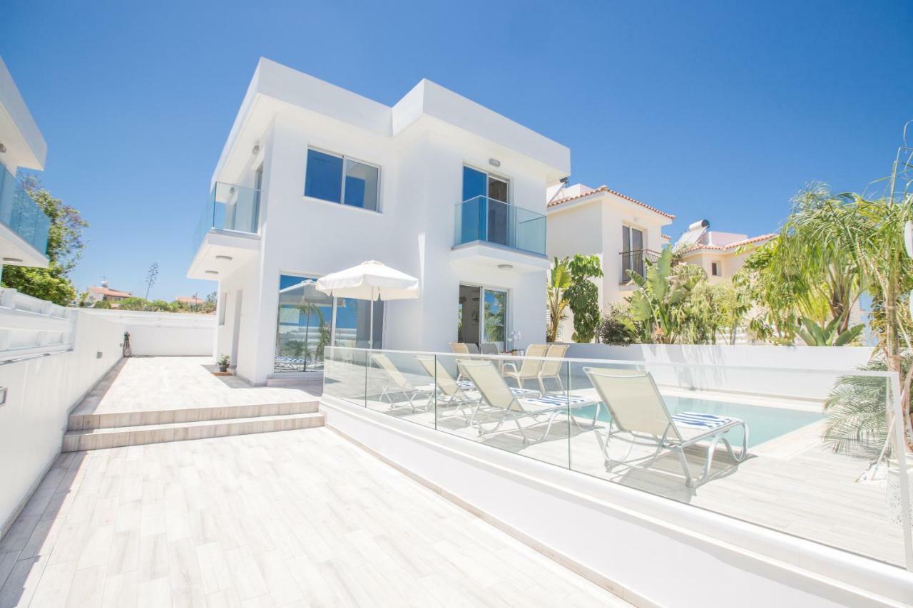 Kitsios Villas With Private Pool No2 โปรทาราส ภายนอก รูปภาพ